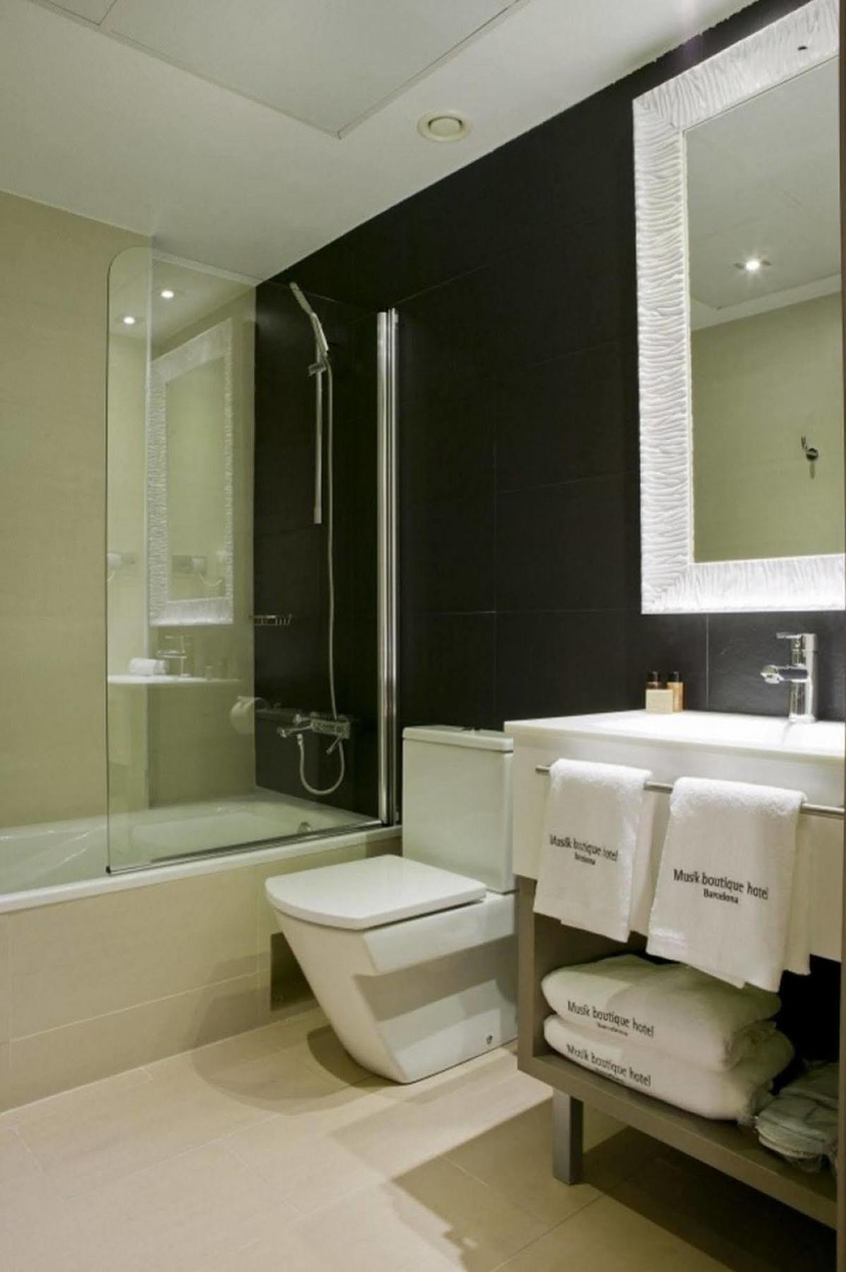 ברצלונה Musik Boutique Hotel מראה חיצוני תמונה